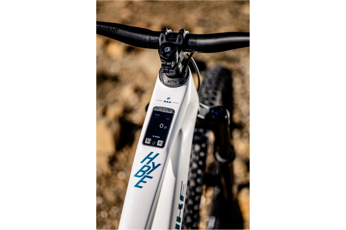 Haibike HYBE CF 11 heldämpad el-MTB med kolfiberram och Bosch CX-R-motor