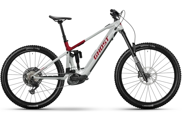 GHOST E-RIOT CF Advanced 2026 heldämpad el-MTB med kolfiberram och Bosch CX-motor
